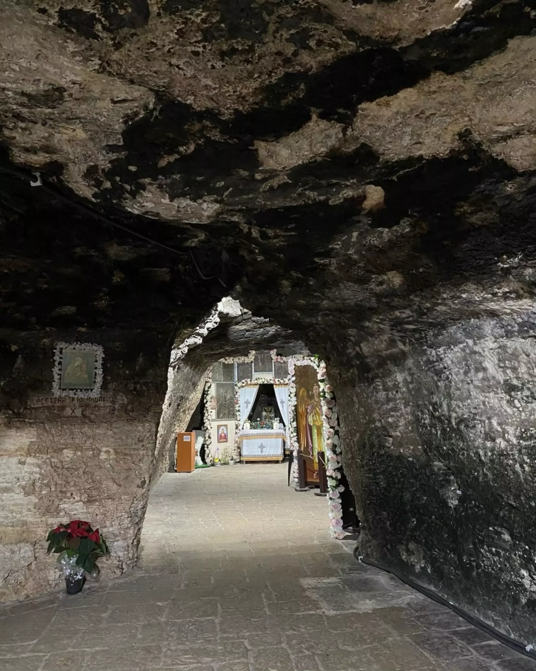 Peștera Sfântului Andrei